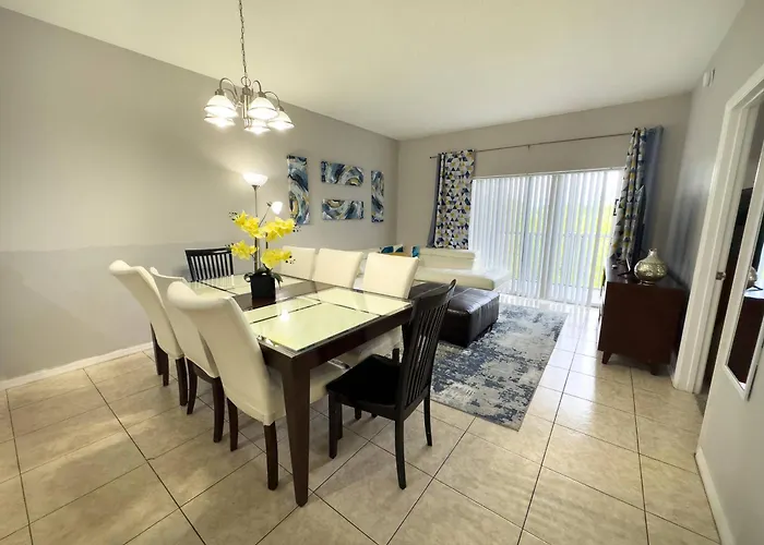 4Br House Near Disney With Pool Access